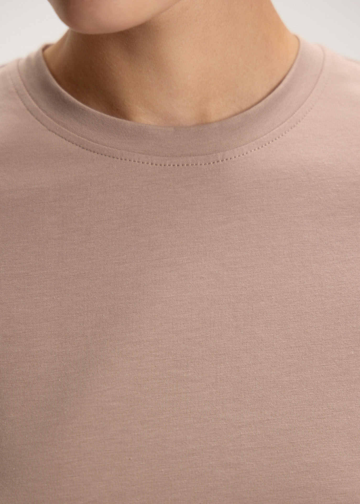 Футболка приталенного кроя 3270₽